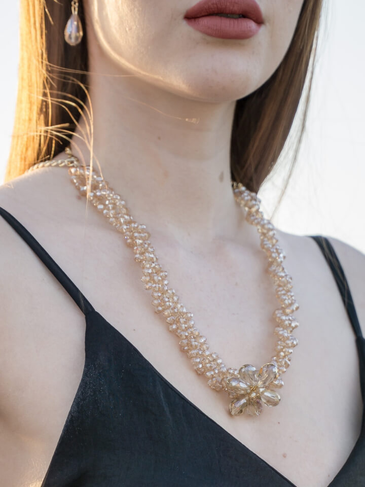 Exile pearl necklace fashion-designer-template-product-img-19
